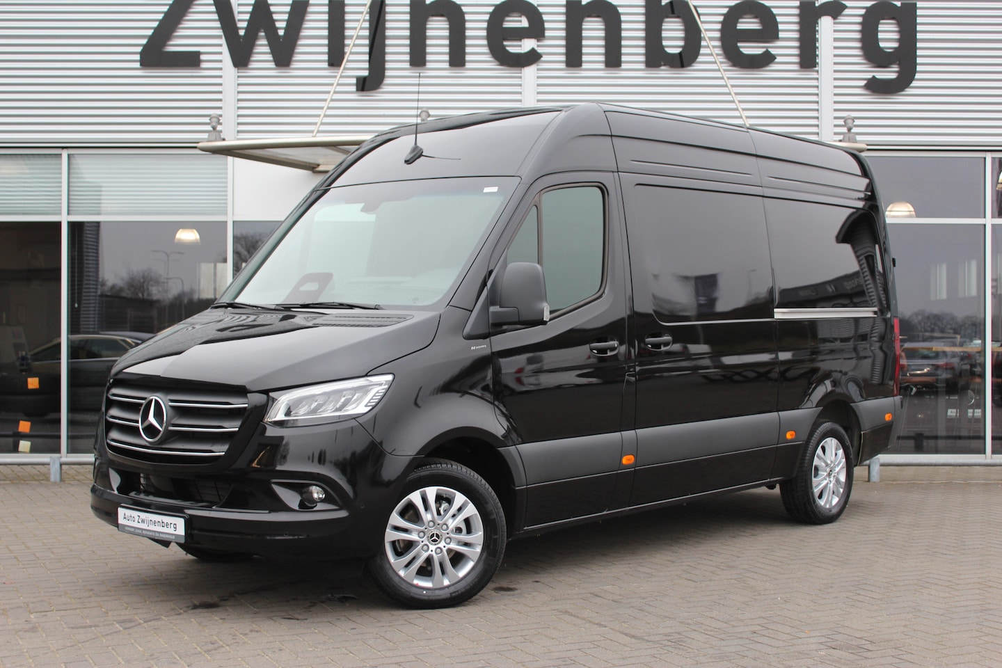 Mercedes-Benz Sprinter - 319 1.9 CDI L2 Pro | ACC | Trekhaak | Carplay - AutoWereld.nl