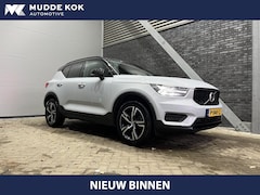 Volvo XC40 - T3 Momentum Business | Automaat | Panoramadak | Trekhaak | 18 Inch | Getint Glas