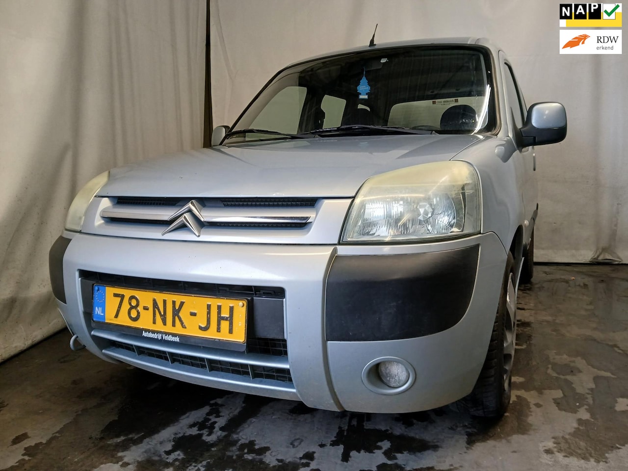 Citroën Berlingo - 1.6i Multispace Petit Paradis SCHADEAUTO!! - AutoWereld.nl