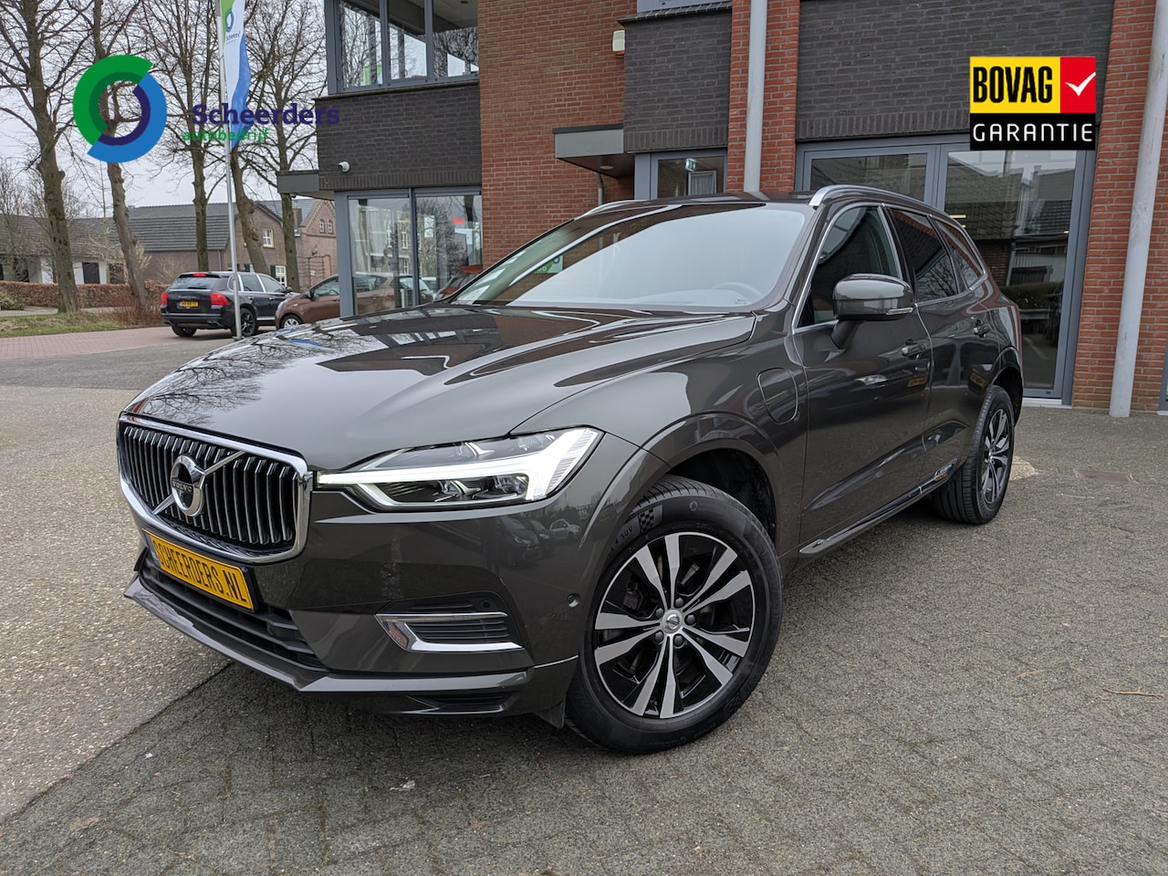 Volvo XC60 - 2.0 T6 Plug-in hybrid AWD Inscription Expr ,Panodak,Trekhaak,Leder,HUD, 1 jaar garantie - AutoWereld.nl