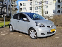 Toyota Aygo - 1.0-12V Access APK gekeurd februari 2025