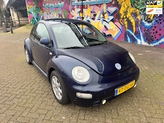 Volkswagen New Beetle - 2.0 Highline airco bbs velgen elektrische ramen boeken aanwezig stereo goed rijdende auto