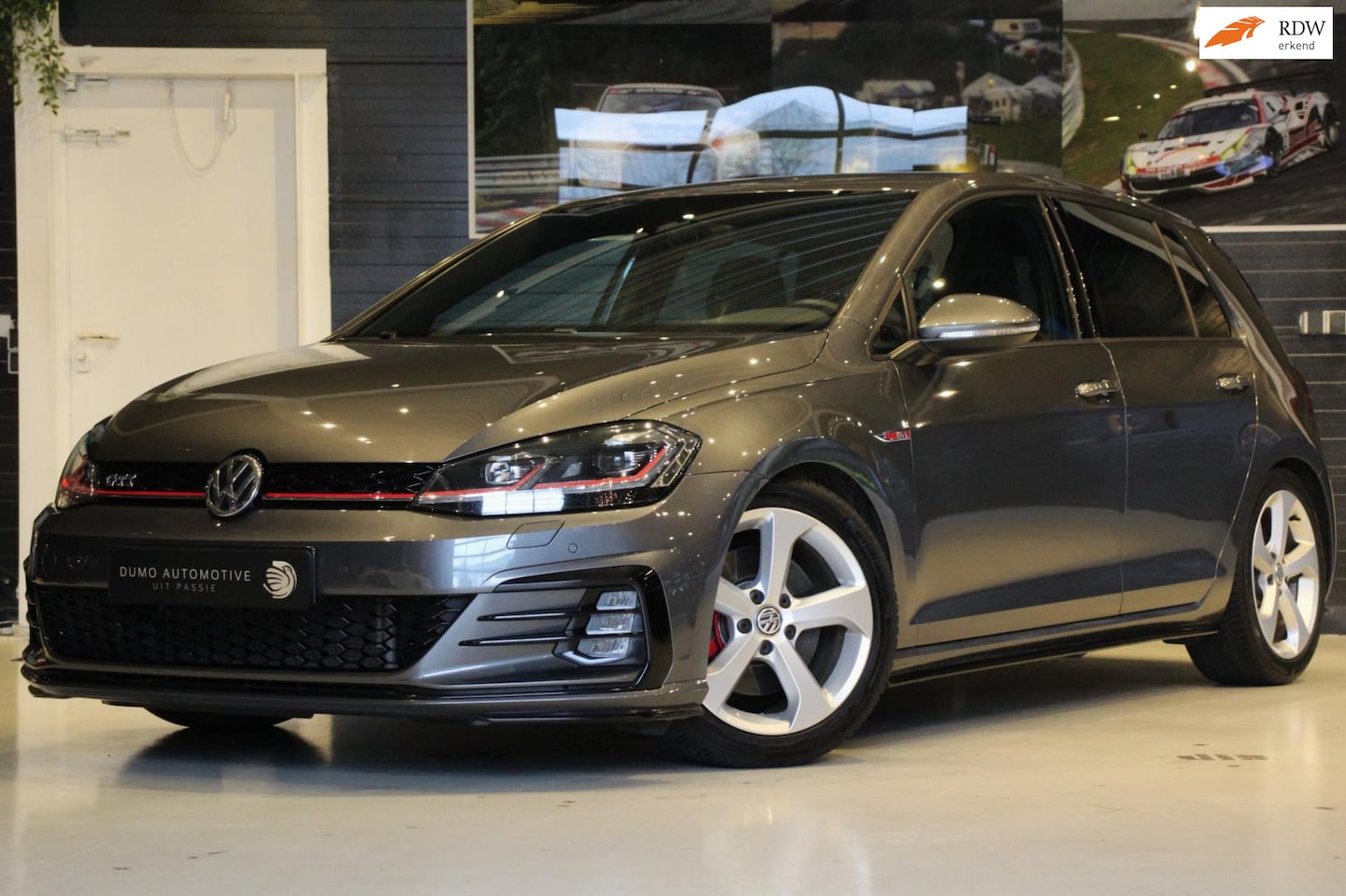 Volkswagen Golf - 2.0 TSI GTI - VERLAAGD - DSG - LED/MATRIX - PDC RONDOM - DISC+ - 300PK - TOPSTAAT/PERF OND - AutoWereld.nl