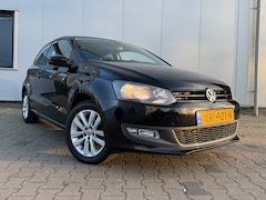 Volkswagen Polo - 1.4-16V Highline