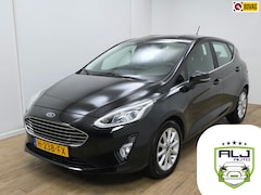 Ford Fiesta - Occasion 1.0 EcoBoost Titanium (luxe uitvoering) met carplay en cruisecontrol | Tweedehand