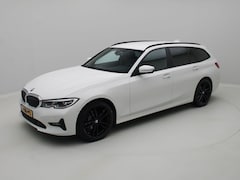 BMW 3-serie Touring - 318i Business Edition Sport , Digitaal Dash