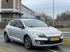 Renault Mégane - 1.2 TCe Bose | Navigatie | Achteruitrijcamera | Trekhaak