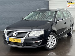 Volkswagen Passat Variant - 2.0 FSI Comfortline AUTOMAAT/DISTRVV/CRUISE/LMV