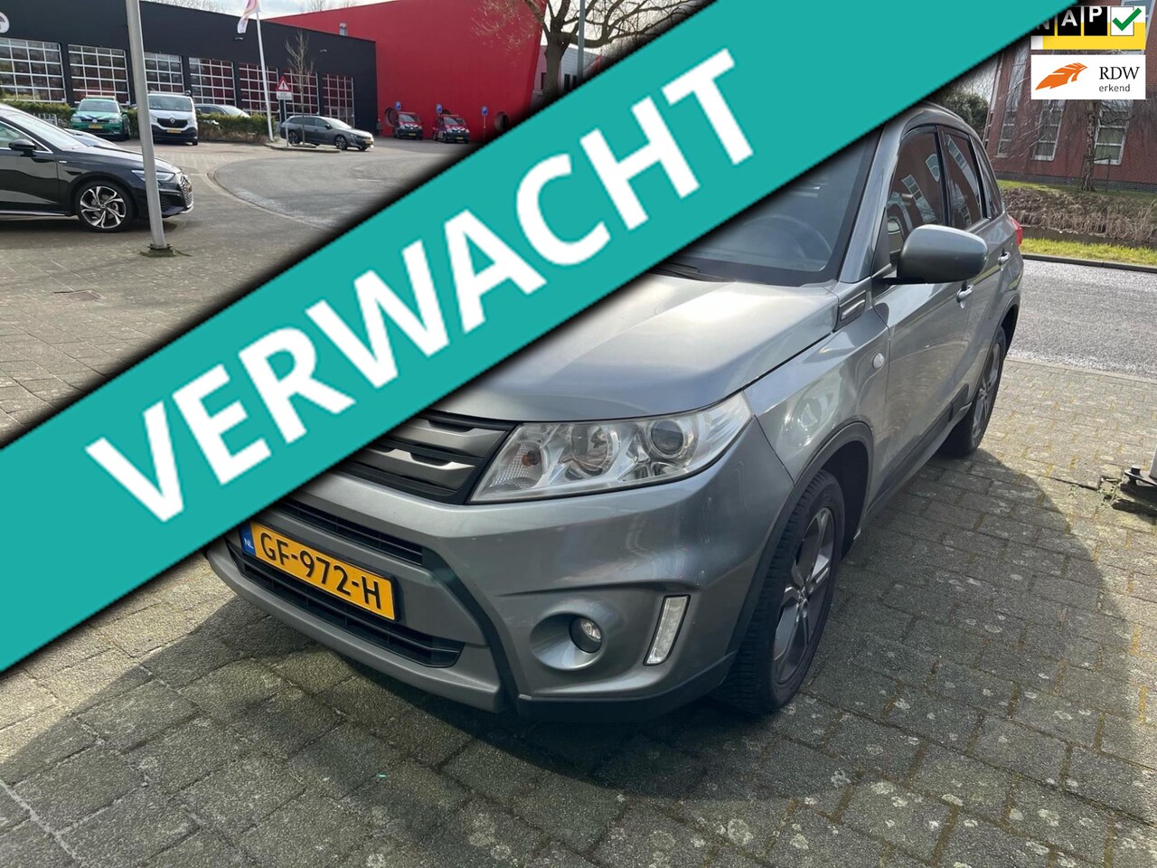 Suzuki Vitara - 1.6 Exclusive keurig goed ohdn 2e eig. stoelverw. navigatie etc - AutoWereld.nl