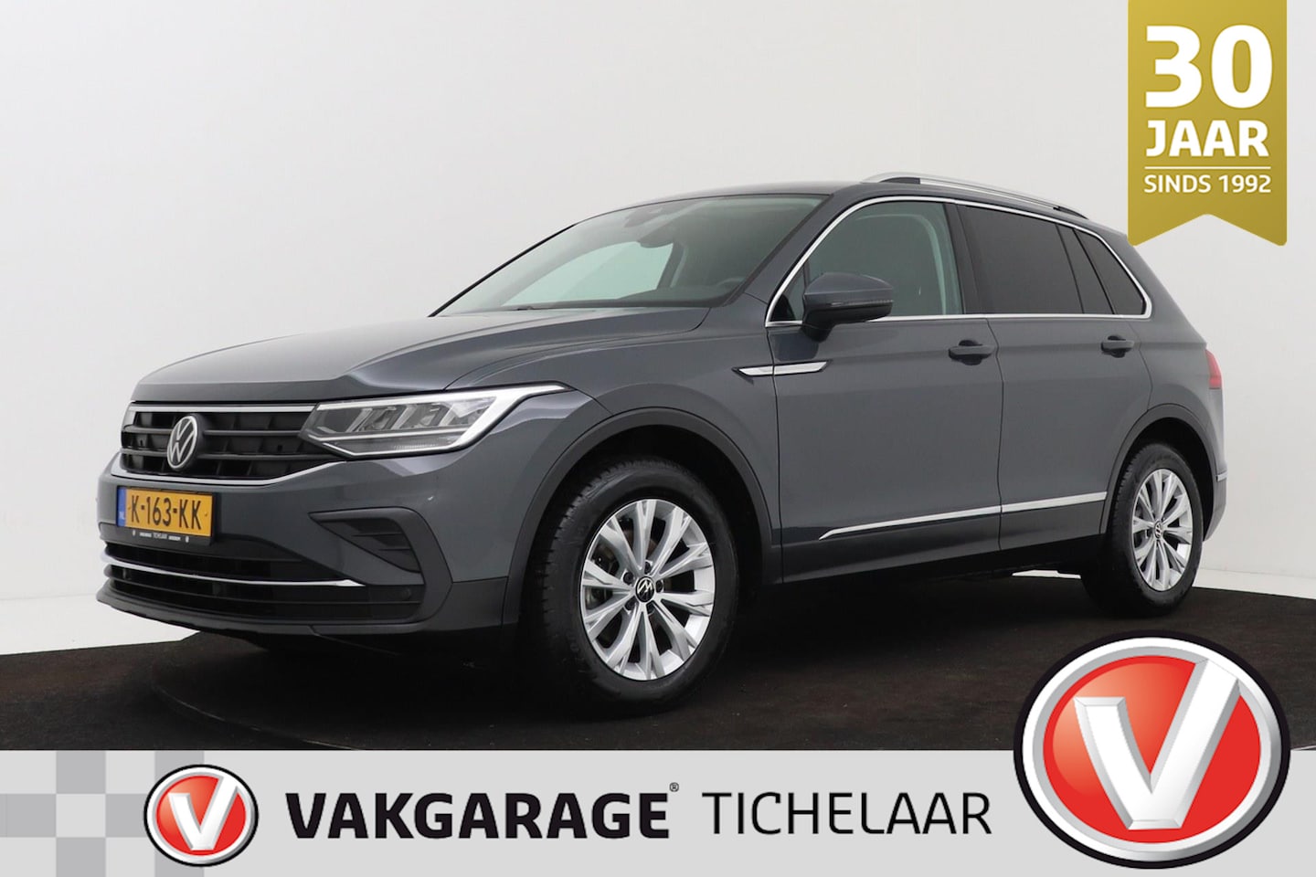 Volkswagen Tiguan - 1.5 TSI Life Business | Org NL | Digital Cockpit | Dealer Ond. | Stoelverwarming | Adap. C - AutoWereld.nl