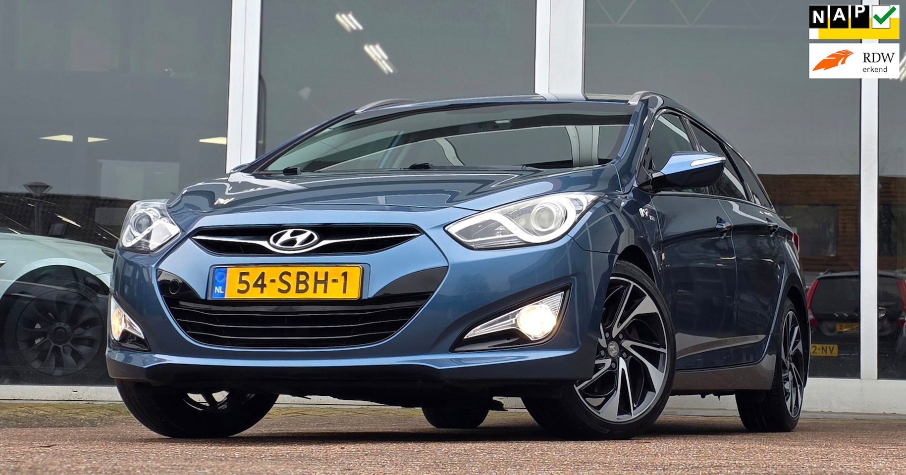 Hyundai i40 Wagon - 1.6 GDI Blue Business Edition Dealer Onderhouden 18"LM Camera Mooi! - AutoWereld.nl