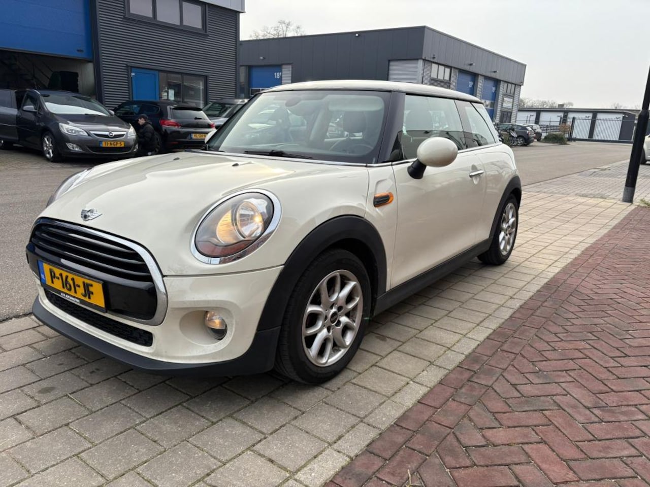 MINI Cooper - Mini 1.5 Salt - AutoWereld.nl