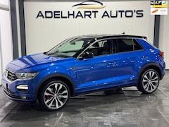 Volkswagen T-Roc - 1.5 TSI Sport 2x R Line 150 PK DSG Automaat Style Pakket / Apple CarPlay / Airconditioning