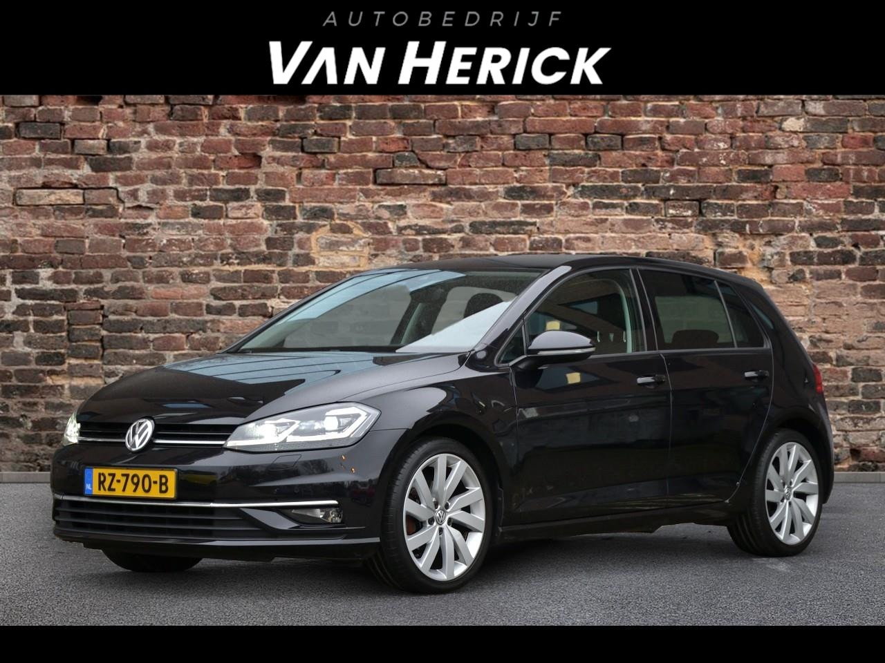 Volkswagen Golf - 1.4 TSI Highline 5 deurs | Adaptieve Cruise | Apple Carplay | Virtual cockpit | Massage - AutoWereld.nl