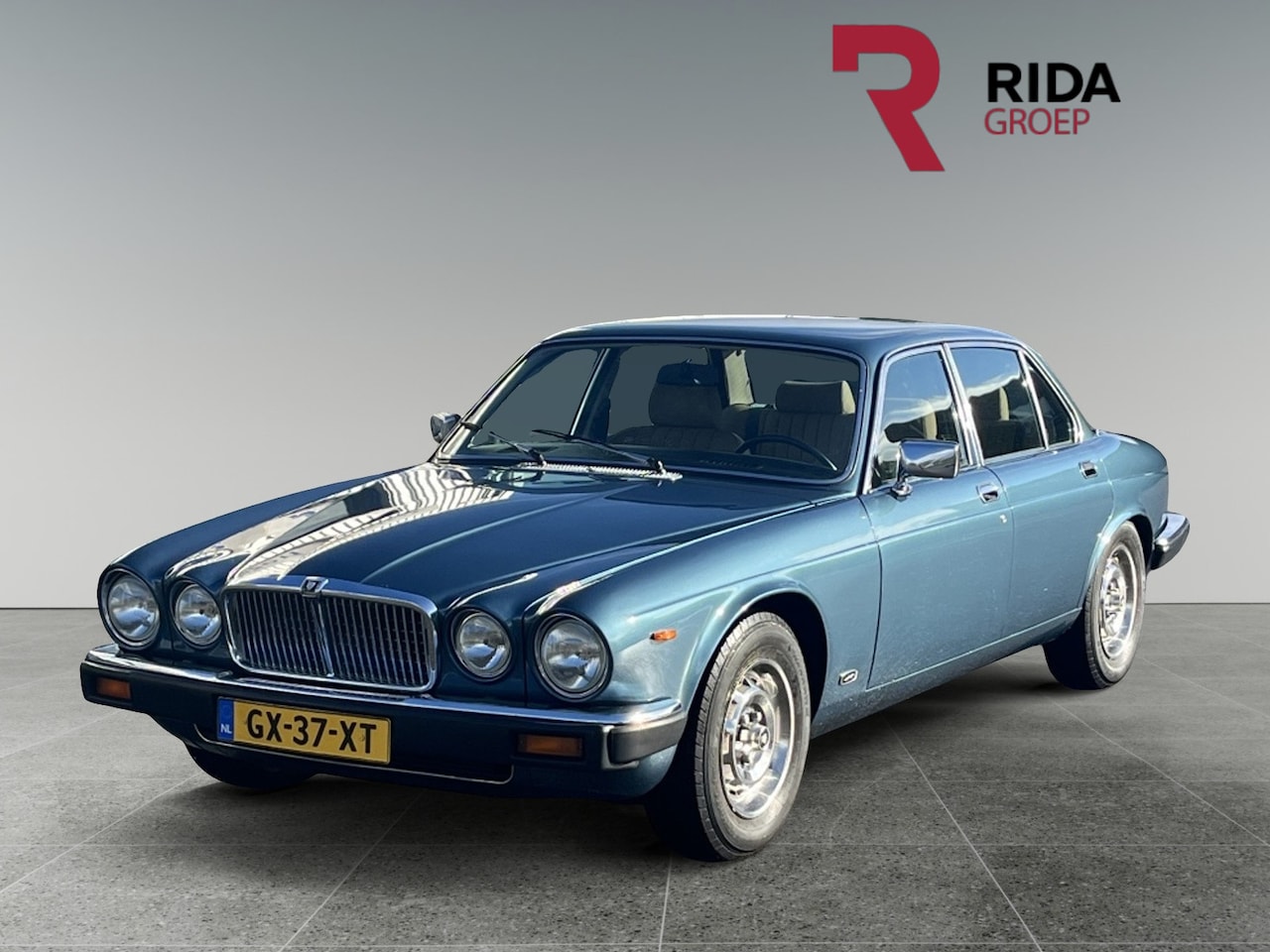 Jaguar XJ - 5.3 V12 HE 5.3 V12 HE - AutoWereld.nl