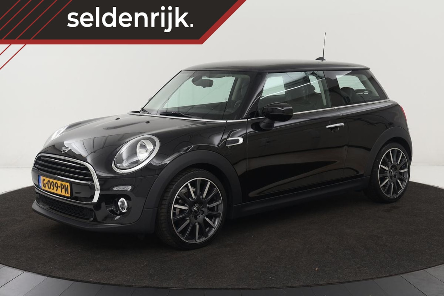 MINI Cooper - Mini 1.5 | Navigatie | Leder | Airco | - AutoWereld.nl