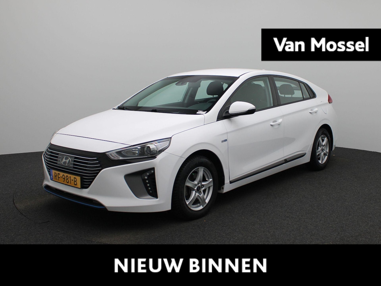 Hyundai IONIQ - 1.6 GDi i-Motion | Climate Control | Camera | Lichtmetalen Velgen | - AutoWereld.nl