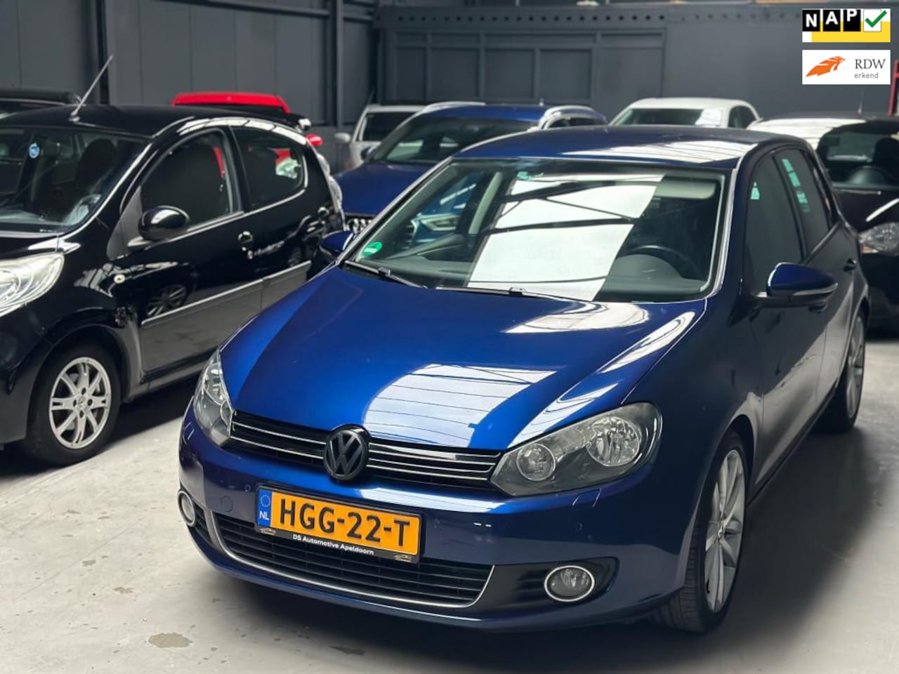 Volkswagen Golf - 1.4 TSI Highline Airco/Stoelverwarming/alcantara stoelen/Clima control/18 INCH velgen - AutoWereld.nl