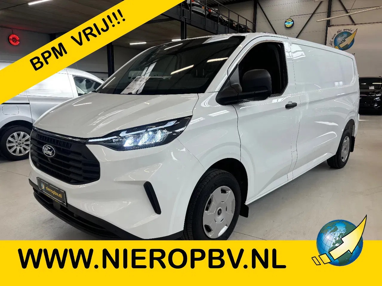 Ford Transit Custom - 300 2.0TDCI L2H1 136PK Airco Cruisecontrol Trekhaak Apple Carplay Nieuw - AutoWereld.nl