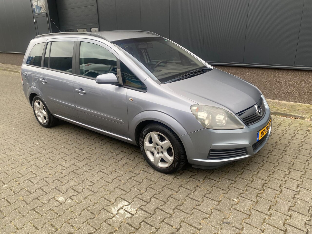 Opel Zafira - 1.6 Enjoy 7 PERSOONS MET AIRCO - AutoWereld.nl