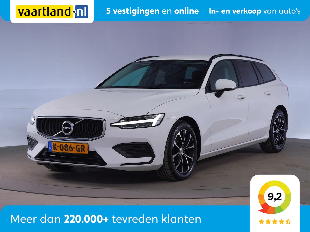 Volvo V60 - 2.0 B3 Momentum Advantage Aut. [ Navigatie Camera Stoelverwarming ] - AutoWereld.nl