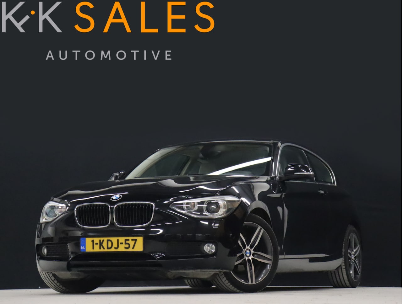 BMW 1-serie - 116i Upgrade Edition [NAVIGATIE, CRUISE CONTROL, PDC ACHTER, BLUETOOTH, VOL LEDER, AIRCO, - AutoWereld.nl