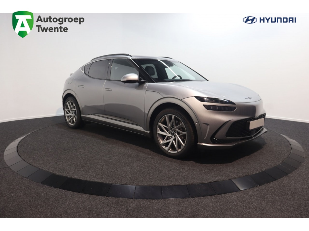 Genesis GV60 - 77,4kWh | ACC | Navi | HUD | Panoramadak - AutoWereld.nl