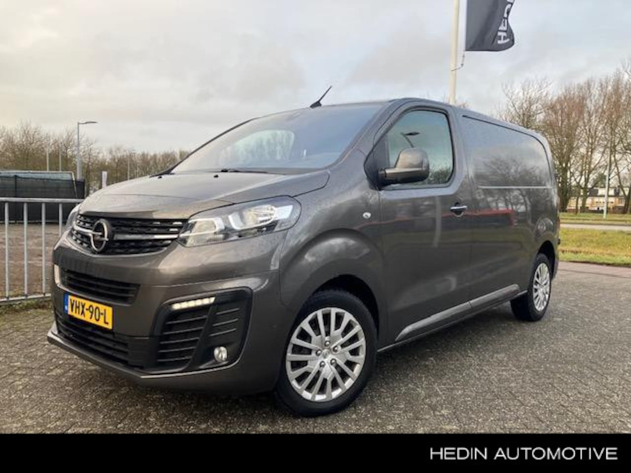 Opel Vivaro - 2.0 CDTI L2H1 Innovation 2.0 CDTI L2H1 Innovation - AutoWereld.nl