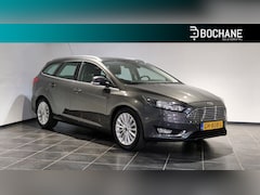 Ford Focus Wagon - 1.5 Titanium Edition 150PK | Automaat | Navigatie | Trekhaak