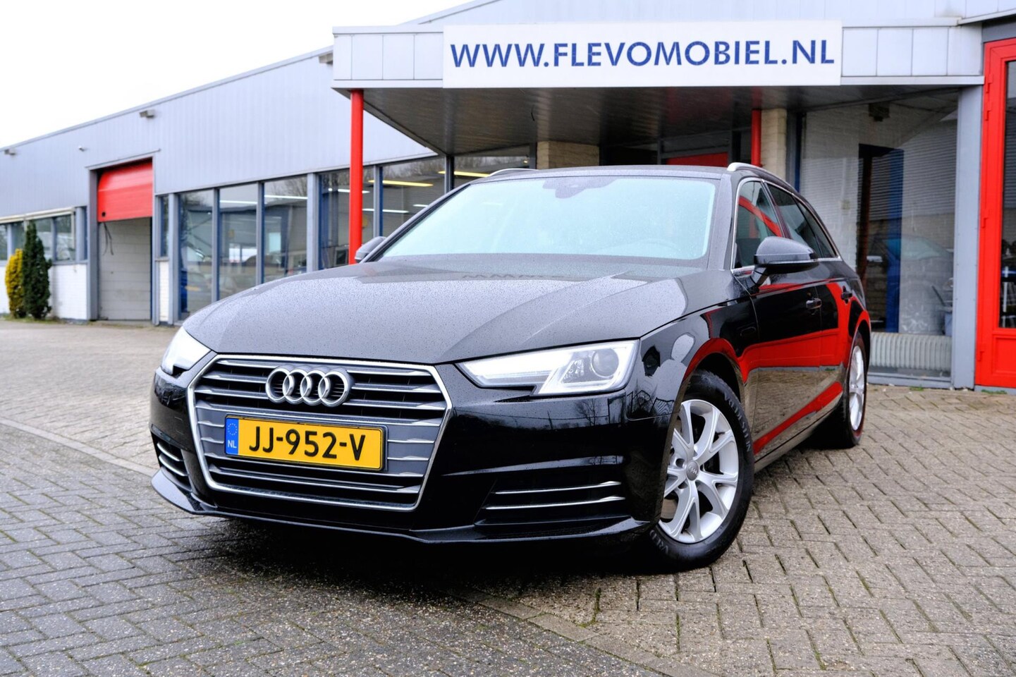 Audi A4 Avant - 2.0 TDI 150pk ultra Pro Line Navi|LED|Sportstoelen|LMV|Clima - AutoWereld.nl