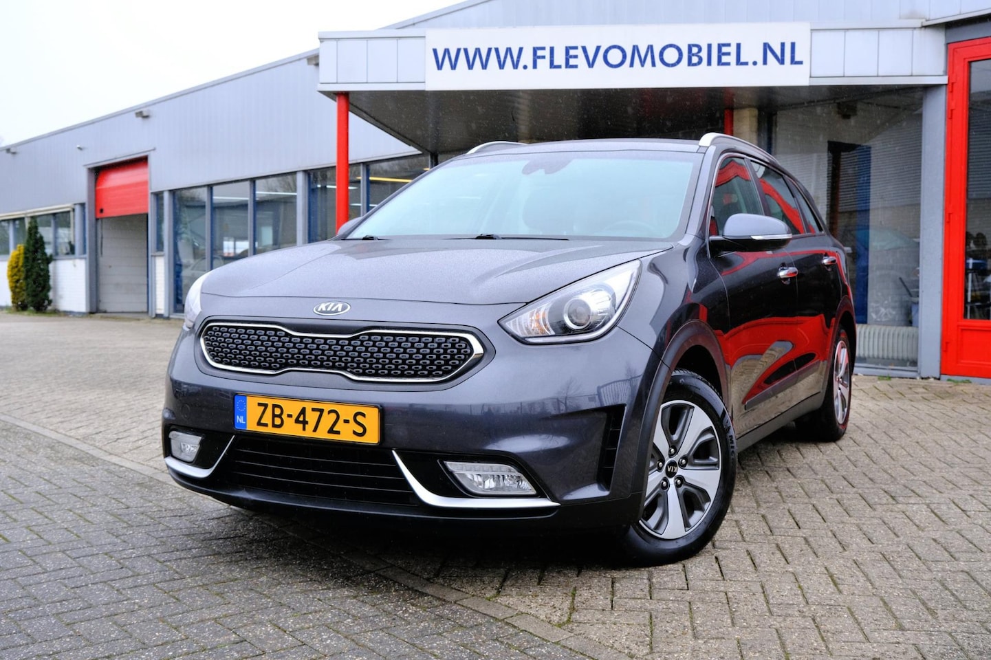 Kia Niro - 1.6 GDi Hybrid DynamicLine Aut. Navi|Clima|Cam|LMV|Apple Carplay - AutoWereld.nl