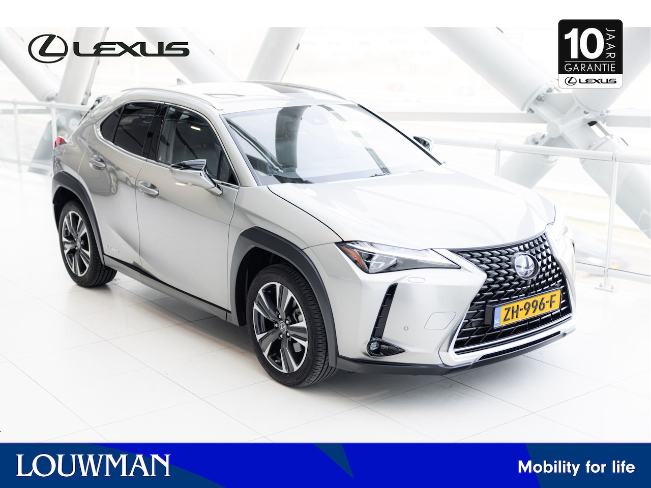 Lexus UX - 250h Executive Line | Mark Levinson | 360 view | Stoelverwarming & Koeling | - AutoWereld.nl