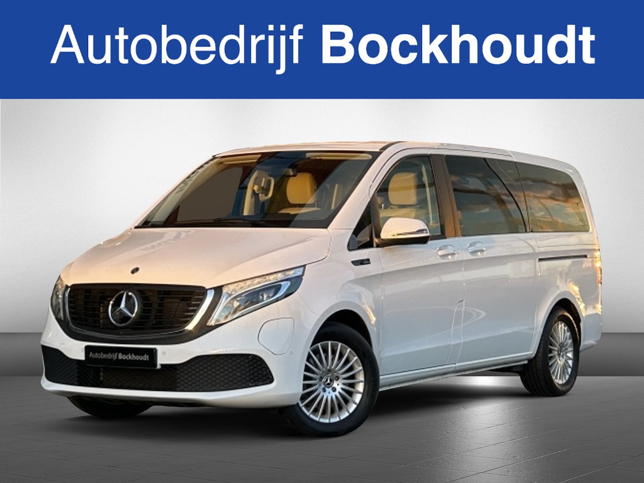 Mercedes-Benz EQV - 300 Lang | Incl. BTW | 7 persoons | Leer | Sfeer | Navi - AutoWereld.nl