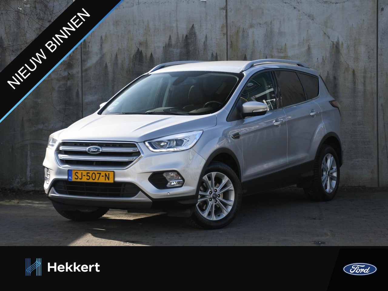 Ford Kuga - Titanium 1.5 EcoBoost 150pk NAVI | TREKHAAK | SFEERVERLICHTING | PDC + CAMERA | AUT. INPAR - AutoWereld.nl