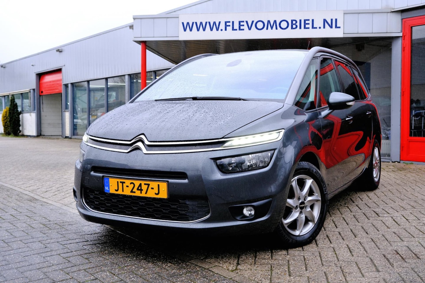 Citroën Grand C4 Picasso - 1.6 BlueHDi Business 7-pers Navi|Cam|Clima|LMV|JBL|ParkAssist - AutoWereld.nl