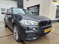 BMW X5 - XDrive40d High Executive - M-Sport - Panoramadak - HUD - Memorystoelen - Carplay - 313pk