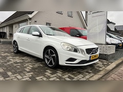 Volvo V60 - 1.6 T3 R-Design