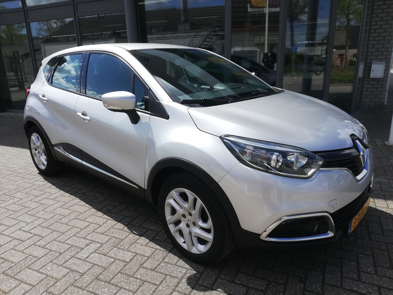 Renault Captur - Energy TCe 90 Dynamique - AutoWereld.nl