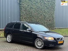 Volvo V50 - 1.6D S/S Advantage 1e Eignr |Leder |Airco |Lmv |Trekhaak |Nap |Boekjes