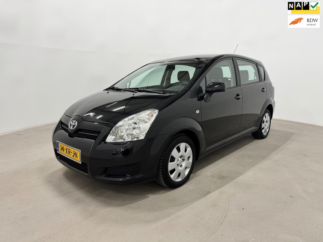 Toyota Verso - 1.6 VVT-i Terra 1.6 VVT-i Terra - AutoWereld.nl