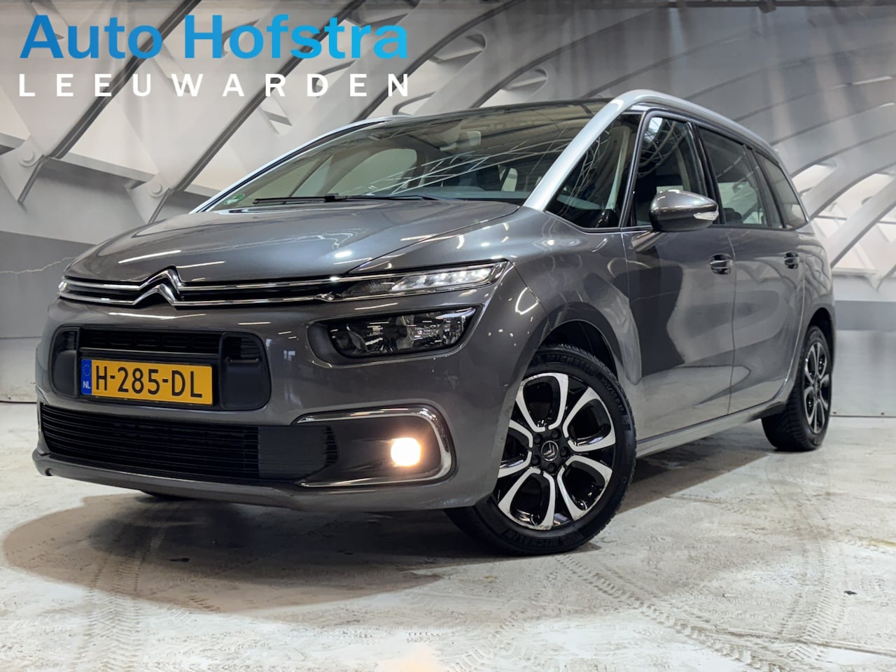 Citroën Grand C4 SpaceTourer - 1.2 PureTech Business LED NAVI CLIMA PDC LMV TREKHAAK - AutoWereld.nl