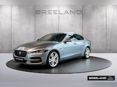 Jaguar XE - 2.0 P250 S | 19"