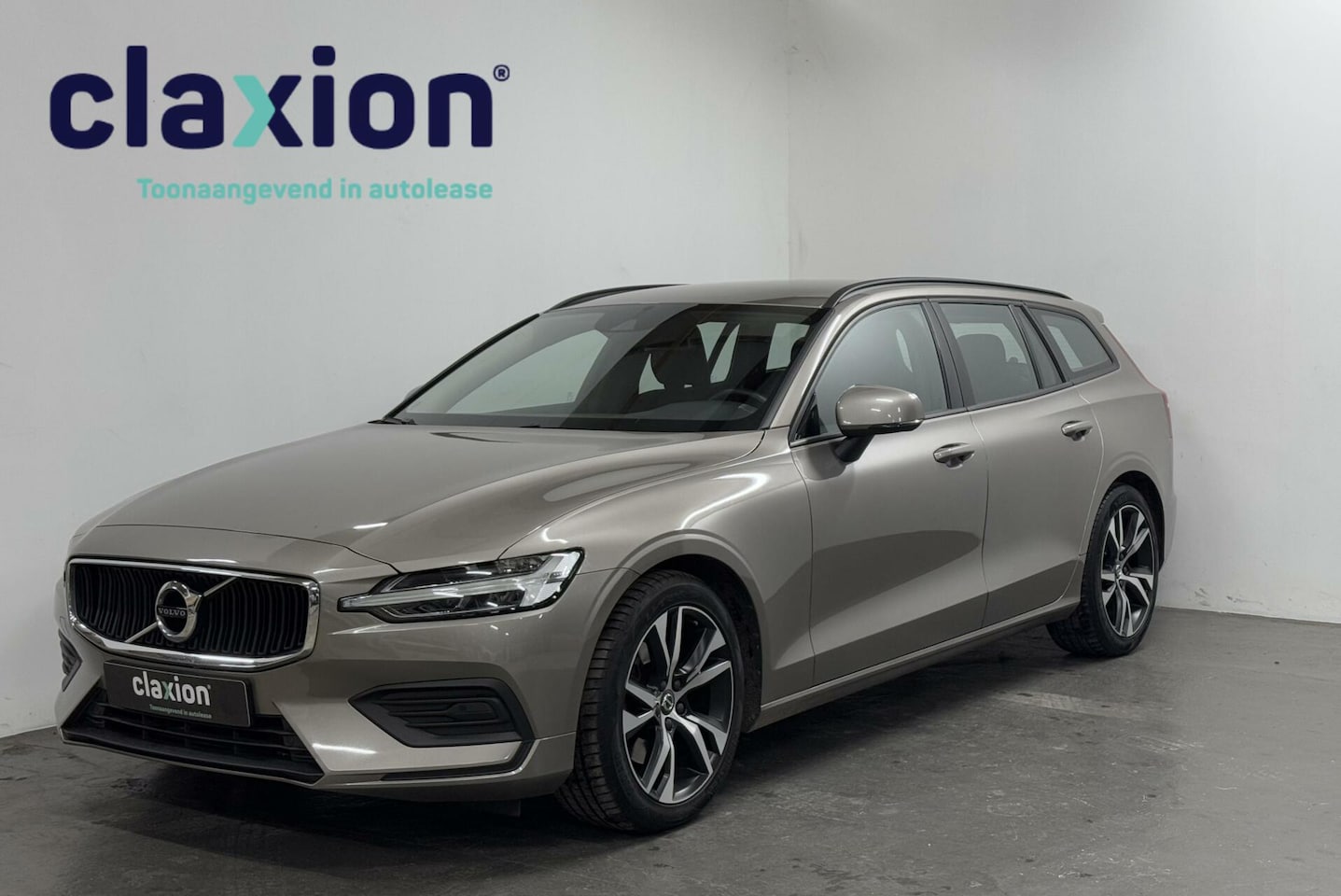 Volvo V60 - 2.0 ELEKTR. TREKHAAK / INTELLISAFE ASSIST / 18'' - AutoWereld.nl