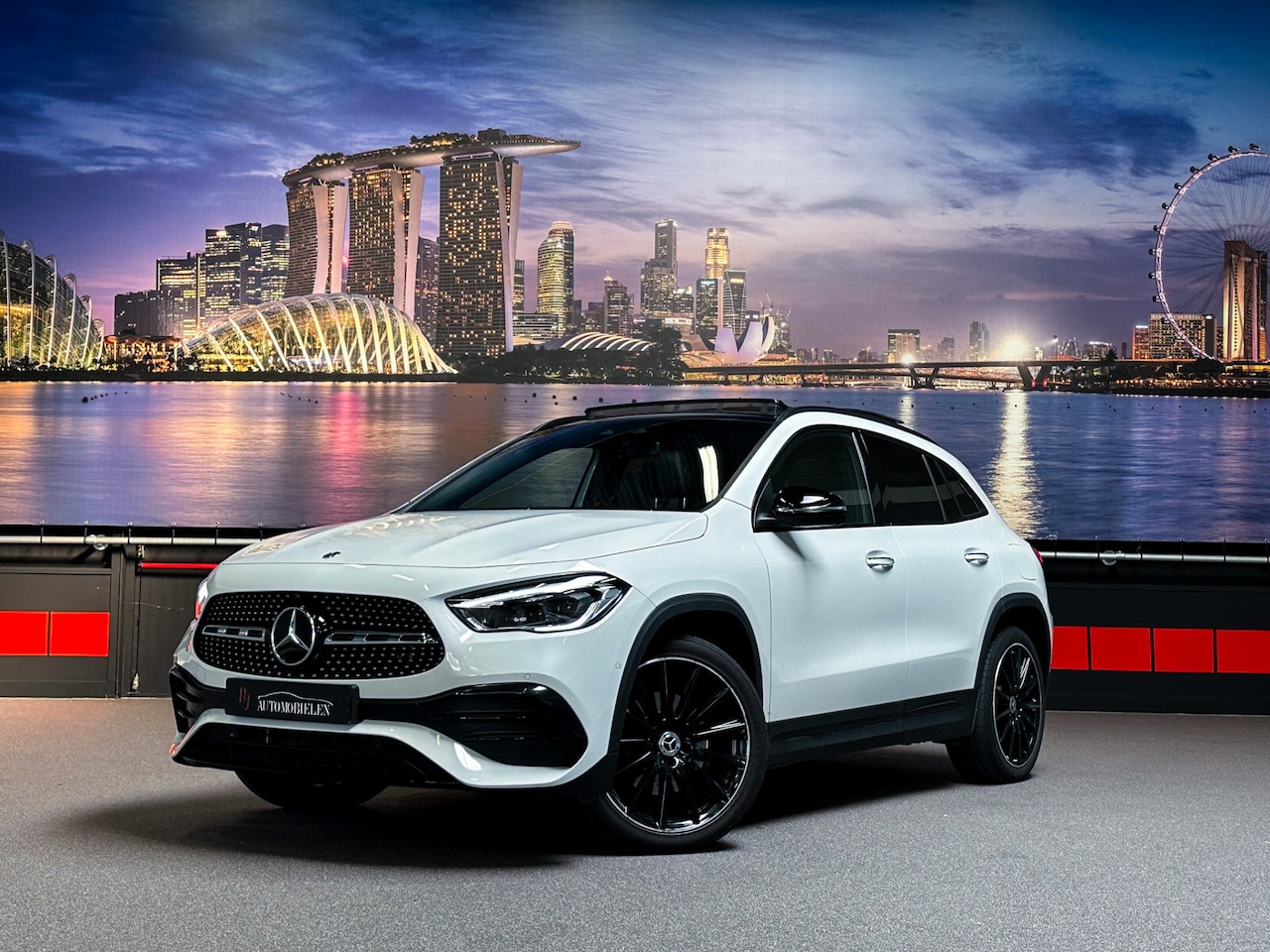 Mercedes-Benz GLA-Klasse - GLA250 e AMG |Camera|Memory|Panorama|Sfeer - AutoWereld.nl