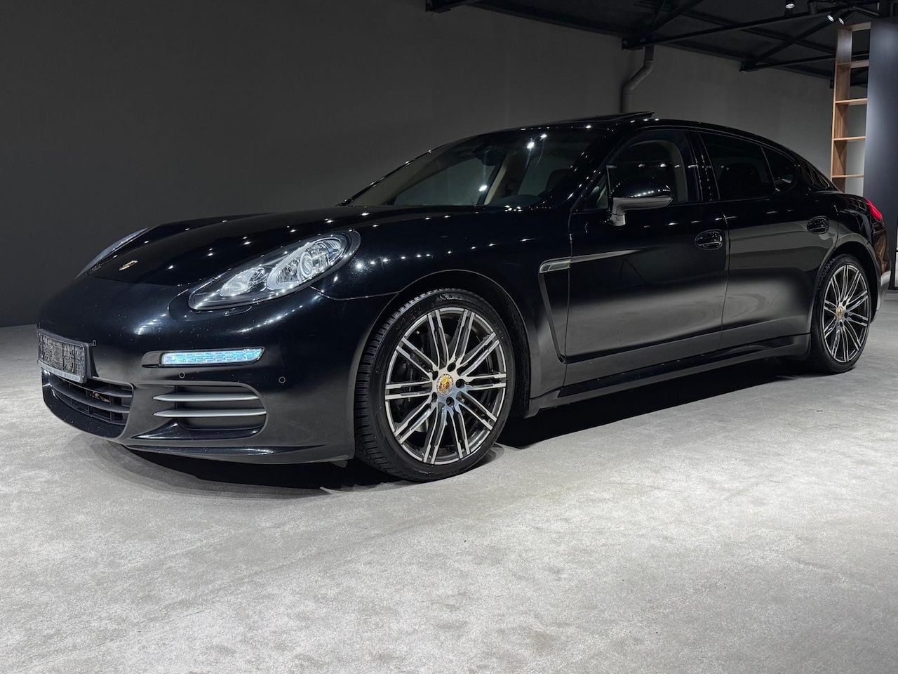 Porsche Panamera - 3.6 4 Facelift 2015 Schuifdak Bose - AutoWereld.nl