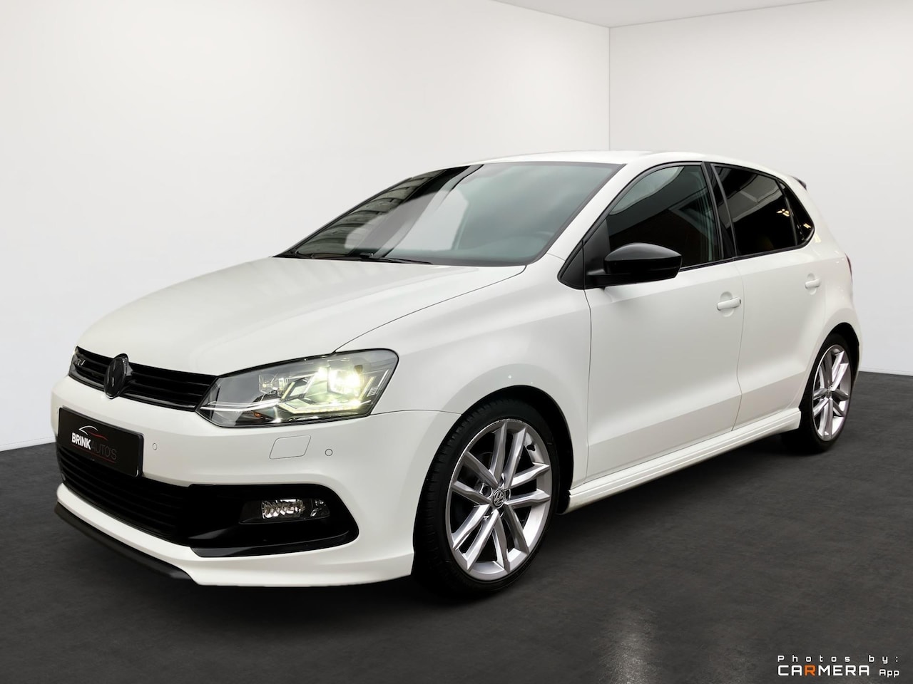 Volkswagen Polo - 1.2 TSI R-line led navi cruise pdc 17”lmv - AutoWereld.nl