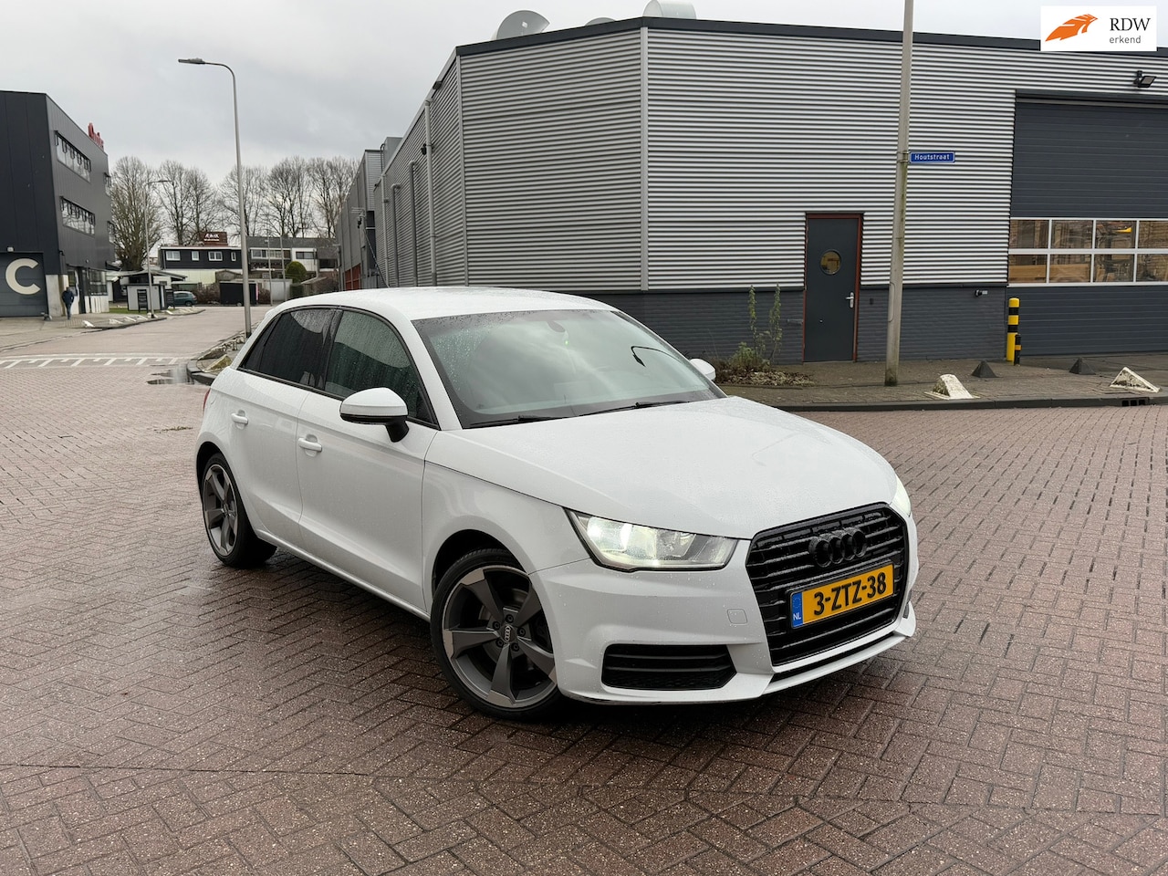 Audi A1 Sportback - 1.4 TFSI Pro Line 6 BAK APK Clima - AutoWereld.nl