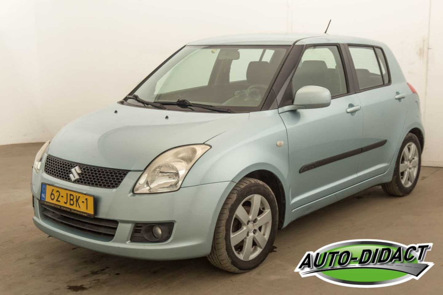 Suzuki Swift - 1.3 Shogun 130.294 km - AutoWereld.nl