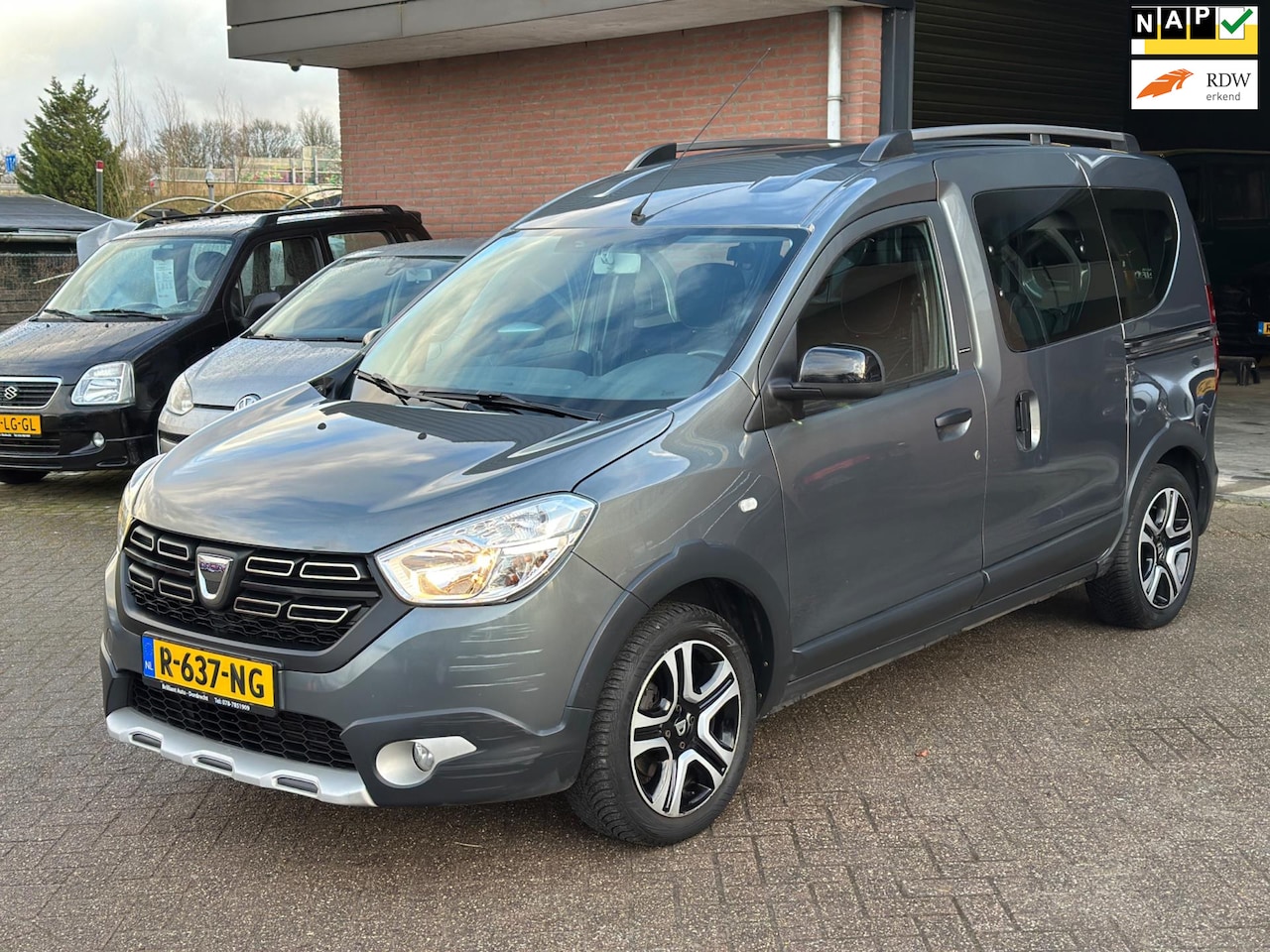 Dacia Dokker - 1.2 TCe S&S Ambiance AIRCO, PDC, CRUISE, NAP!! - AutoWereld.nl