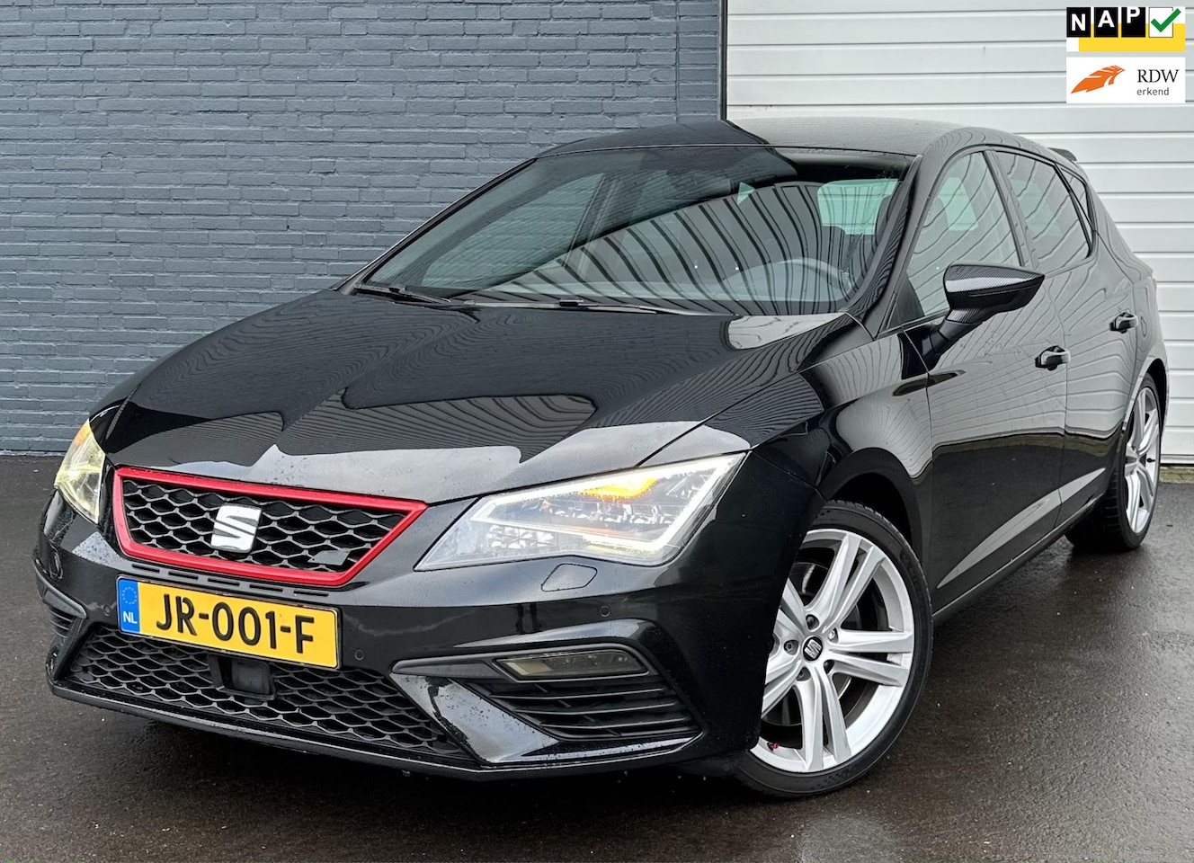 Seat Leon - 2.0 TSI Cupra 280PK LEDER/CLIMA/CRUISE/LMV - AutoWereld.nl